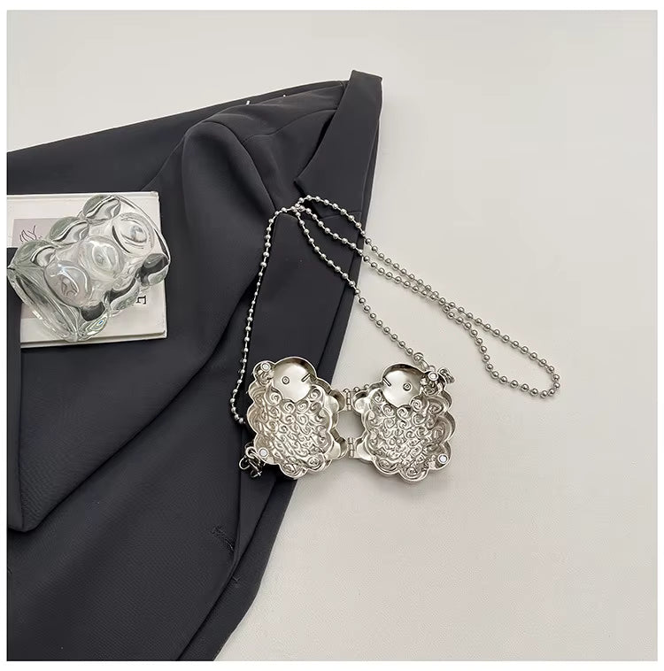 Mini Borsetta Pecorella Gioiello – Charm Bag Acrilica Oro o Argento