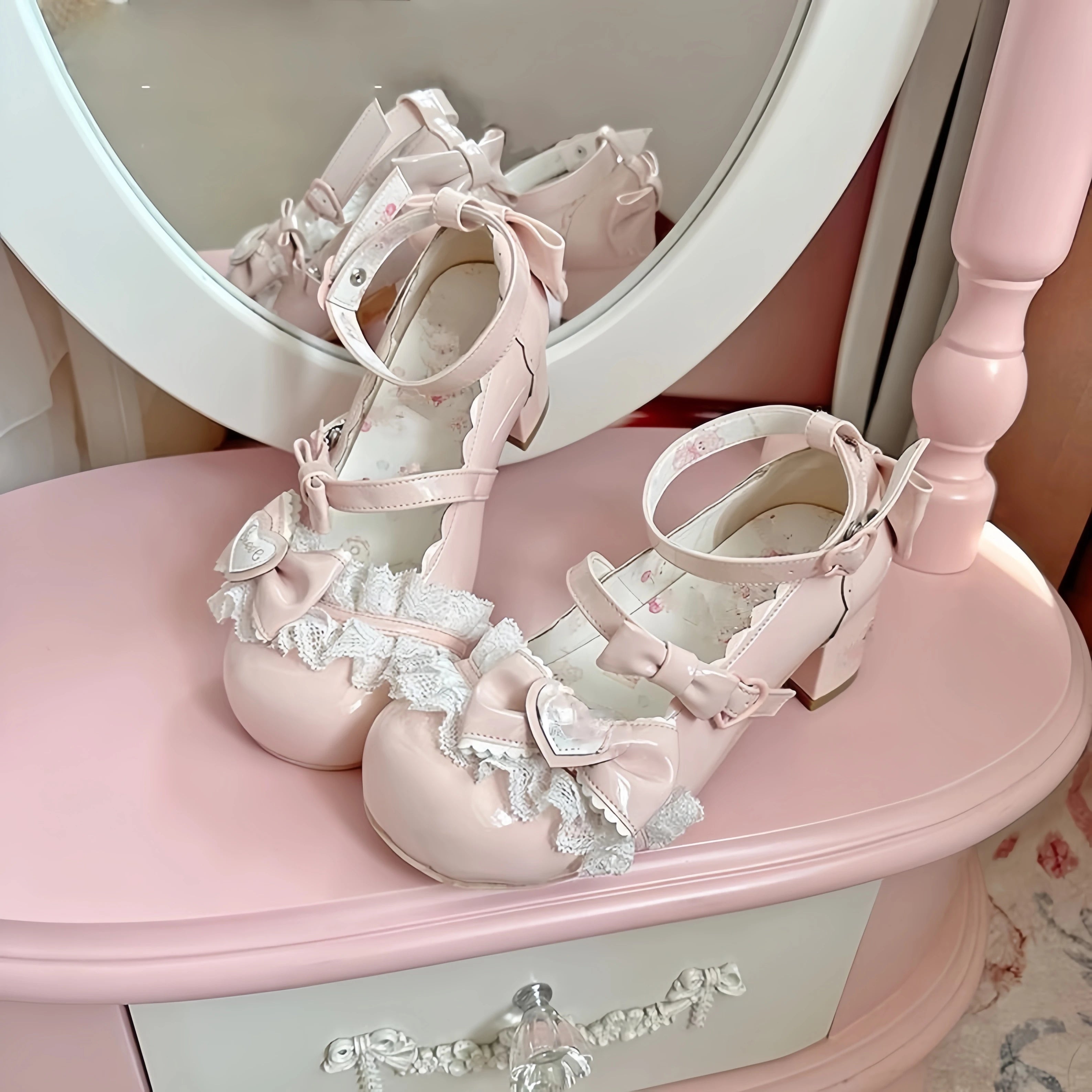 Scarpe Lolita “Belle Époque” – Vera Pelle con Tacco Retrò
