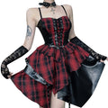 Abito Gothic Lolita & Punk Tartan – Corsetto con Gonna Asimmetrica | Nero e Rosso