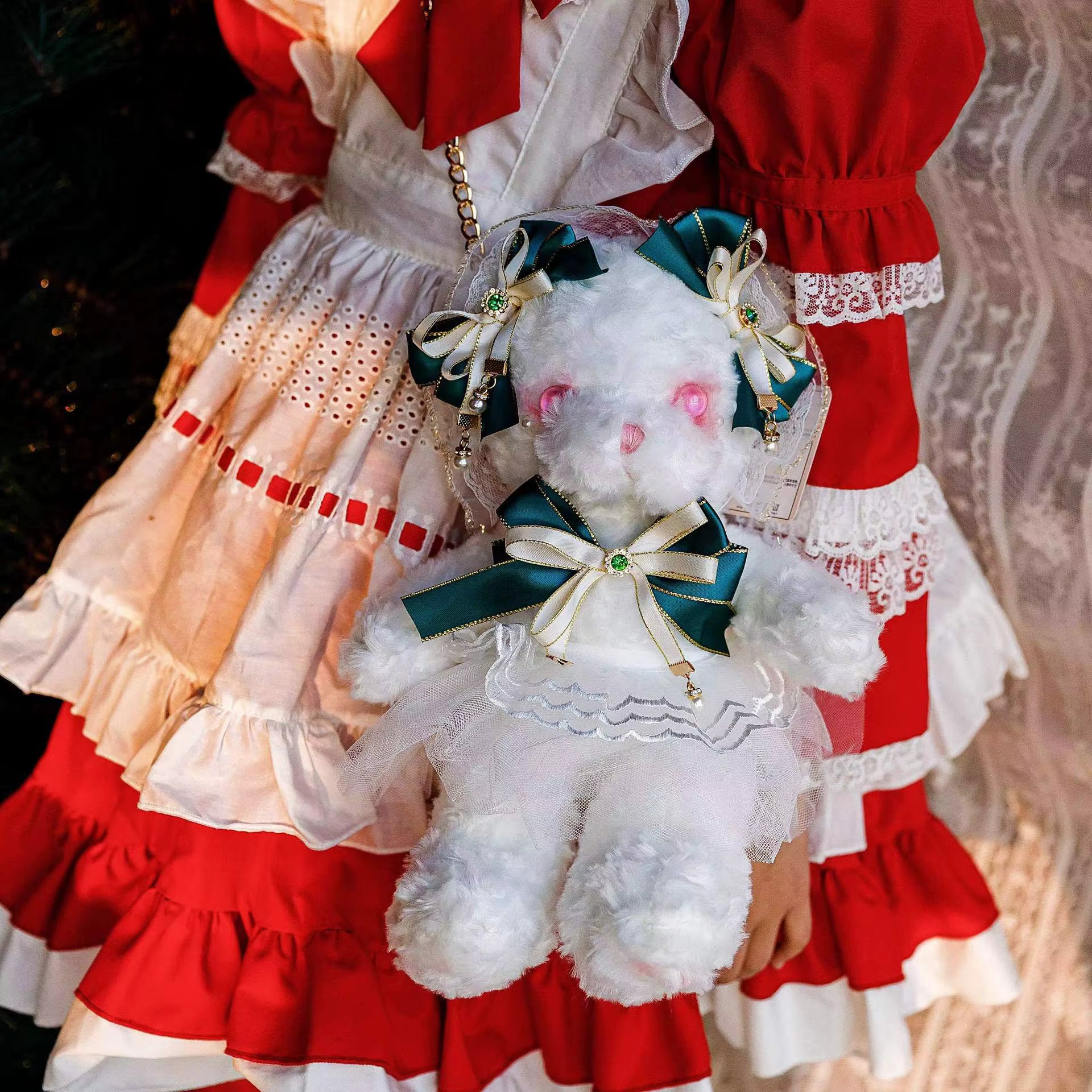 Bunny Carry Companion – Peluche Borsa Princess Lolita (30 cm)