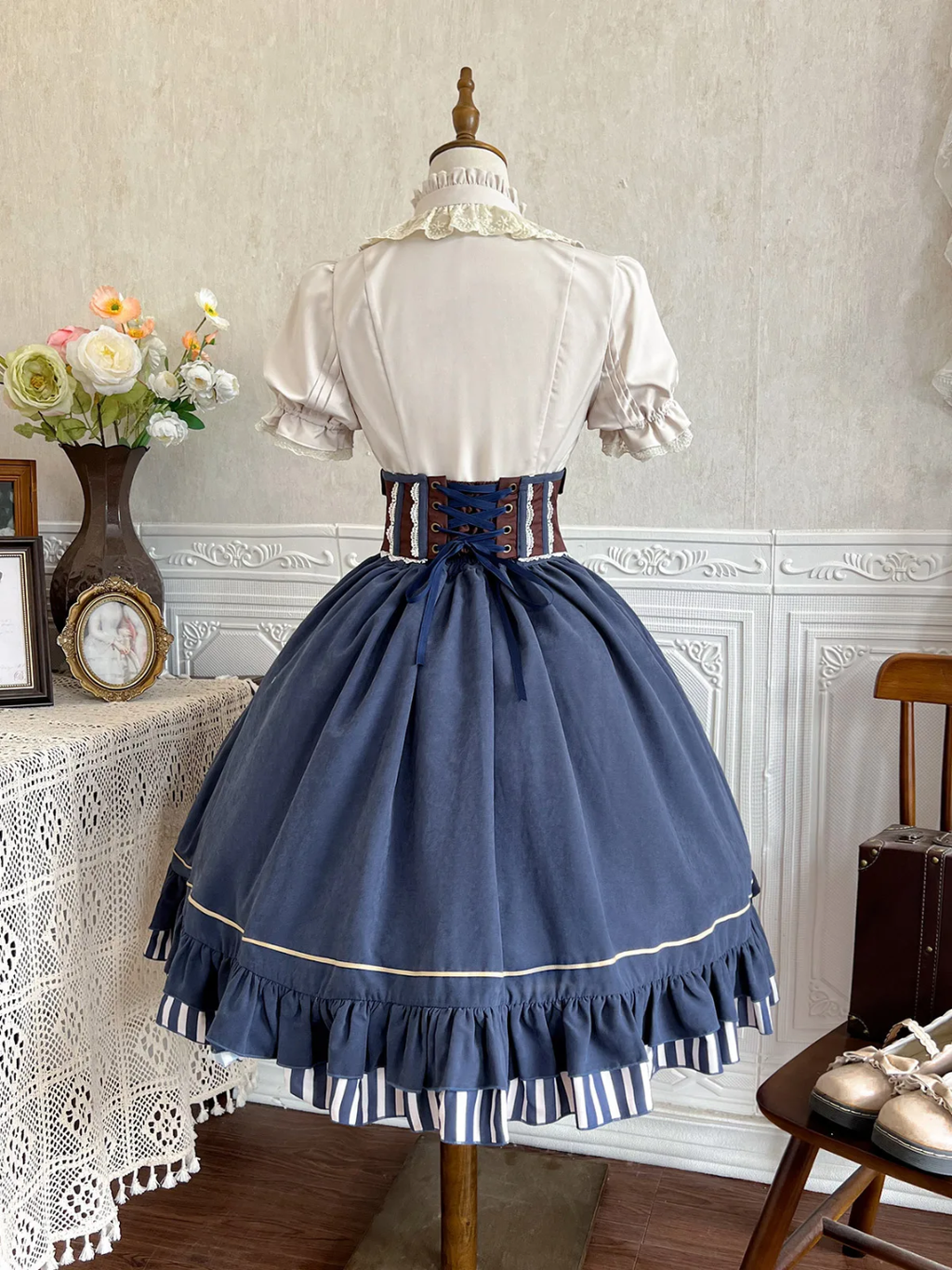 Travel in Time – Set Lolita Steampunk 3 Pezzi (Camicia + Corsetto + Gonna)