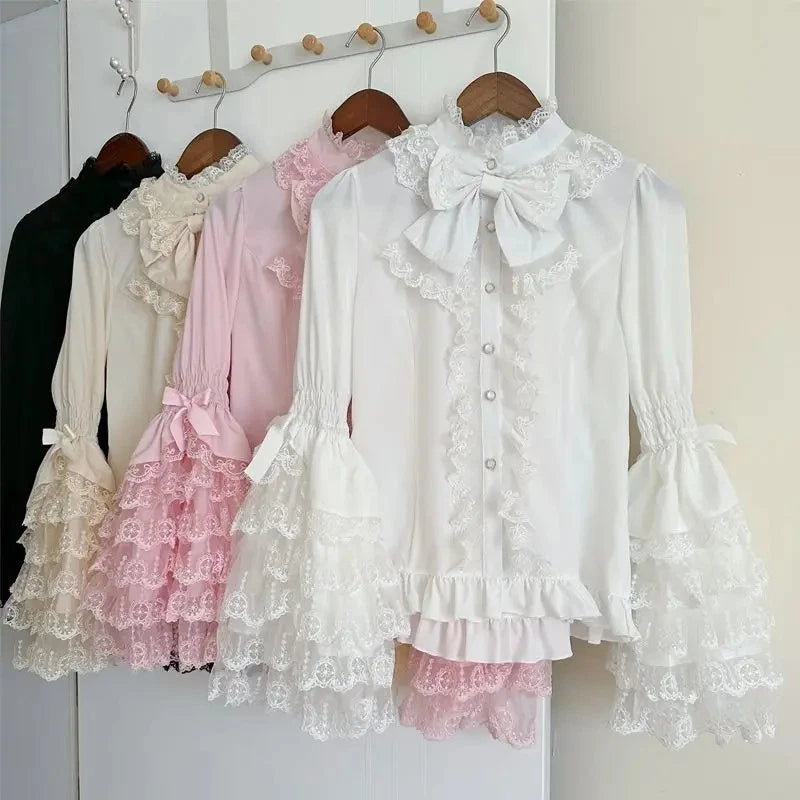 Camicia Lolita "Rose Court" – Pizzi Romantici e Maniche a Cascata